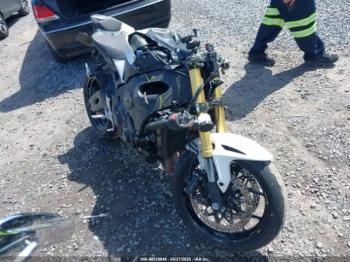  Salvage Honda Cbr1000