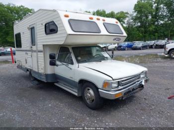  Salvage Toyota Pickup