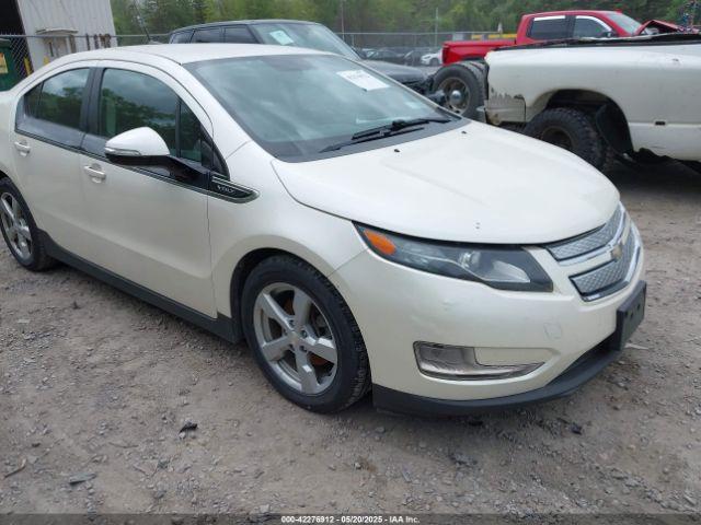  Salvage Chevrolet Volt