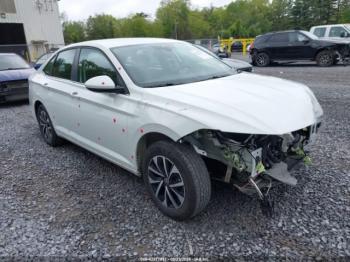  Salvage Volkswagen Jetta