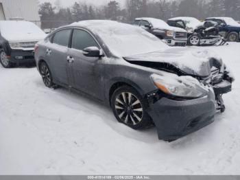  Salvage Nissan Altima