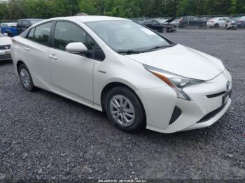  Salvage Toyota Prius