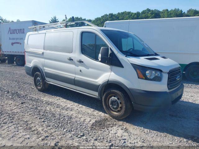  Salvage Ford Transit