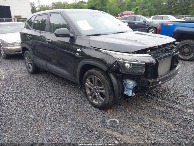  Salvage Kia Seltos