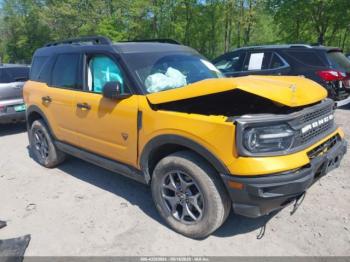  Salvage Ford Bronco