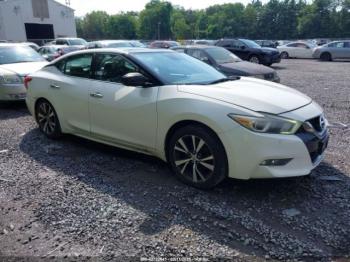  Salvage Nissan Maxima