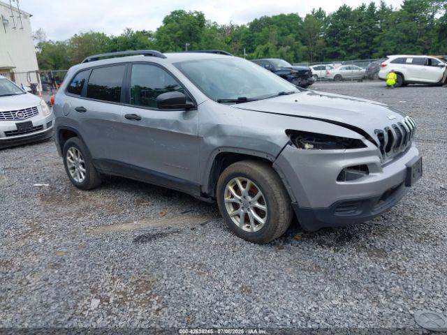  Salvage Jeep Cherokee