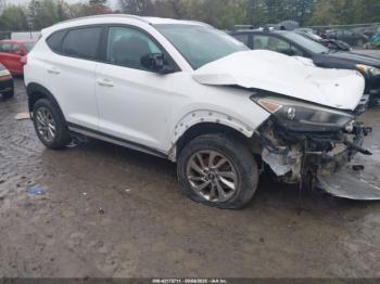  Salvage Hyundai TUCSON