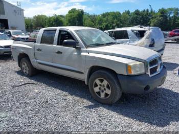  Salvage Dodge Dakota