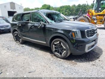  Salvage Kia Telluride