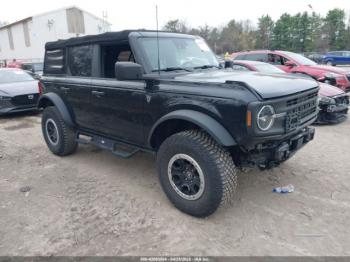  Salvage Ford Bronco