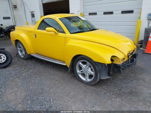  Salvage Chevrolet SSR