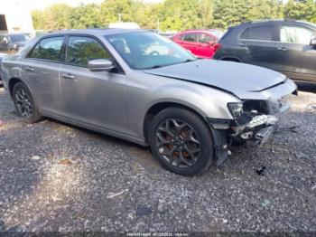  Salvage Chrysler 300