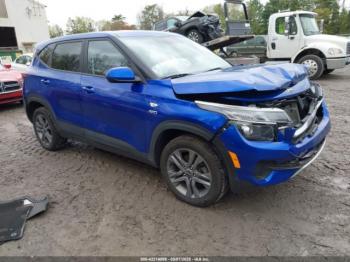  Salvage Kia Seltos