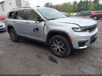  Salvage Jeep Grand Cherokee