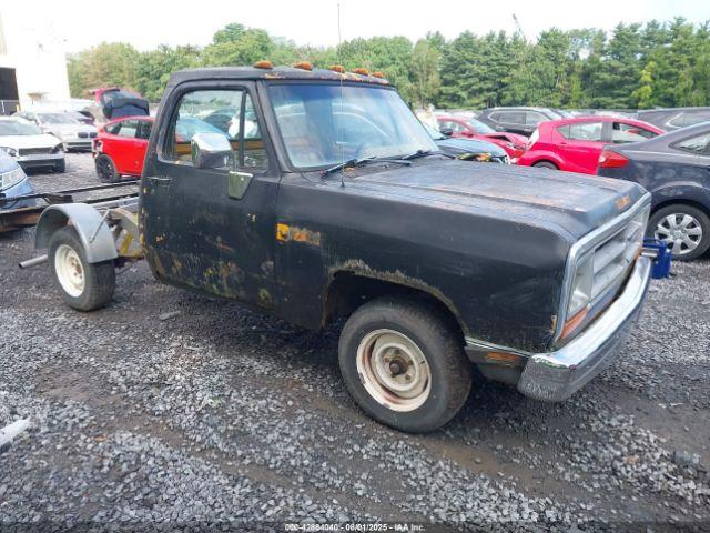  Salvage Dodge D-series