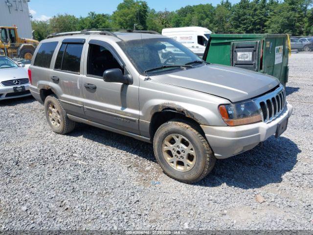  Salvage Jeep Grand Cherokee