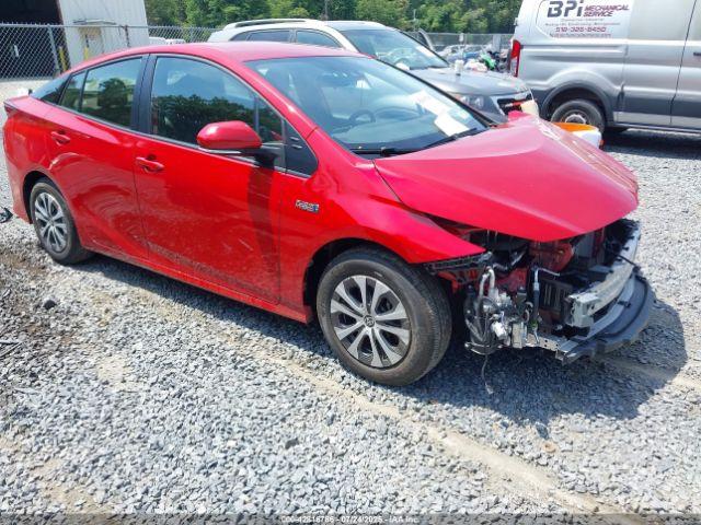  Salvage Toyota Prius Prime