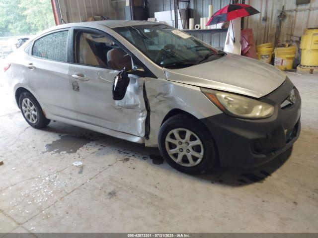  Salvage Hyundai ACCENT