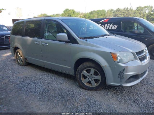  Salvage Dodge Grand Caravan
