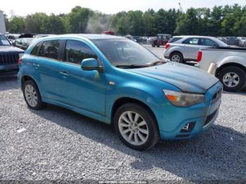  Salvage Mitsubishi Outlander