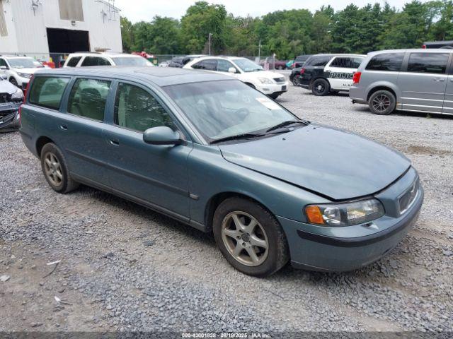  Salvage Volvo V70