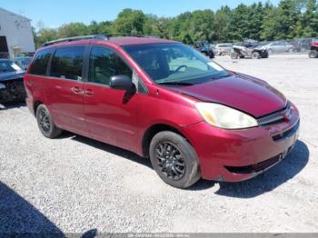  Salvage Toyota Sienna
