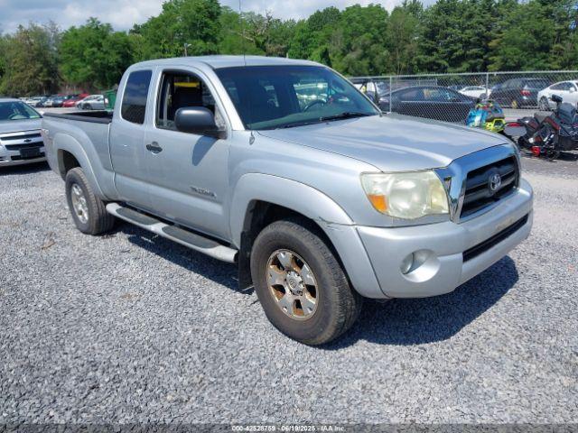  Salvage Toyota Tacoma