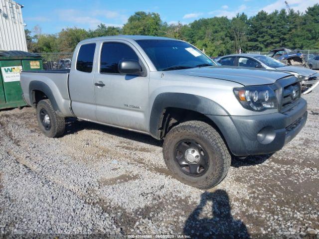  Salvage Toyota Tacoma