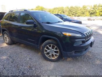 Salvage Jeep Cherokee