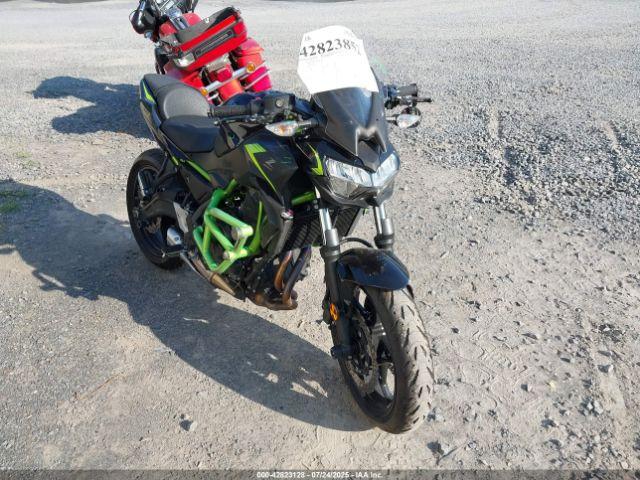  Salvage Kawasaki Er650