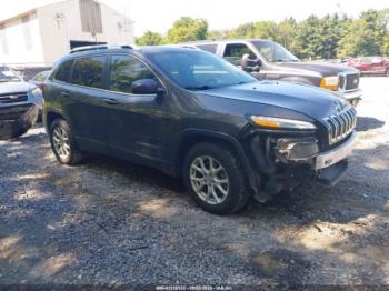  Salvage Jeep Cherokee