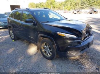  Salvage Jeep Cherokee