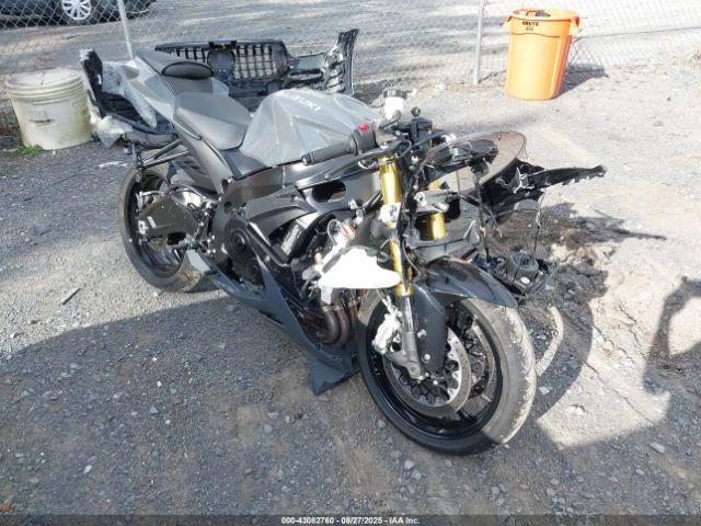  Salvage Suzuki Gsx-r750