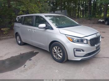  Salvage Kia Sedona