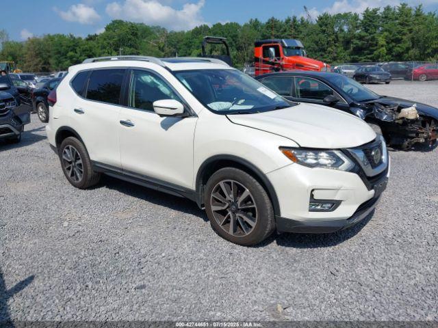  Salvage Nissan Rogue