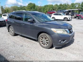  Salvage Nissan Pathfinder