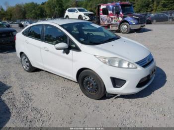  Salvage Ford Fiesta