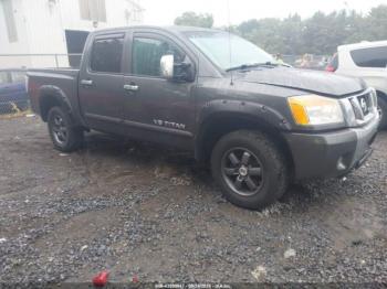  Salvage Nissan Titan