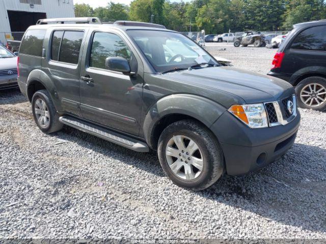  Salvage Nissan Pathfinder