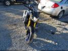 Suzuki Gsx-s750 Image 3