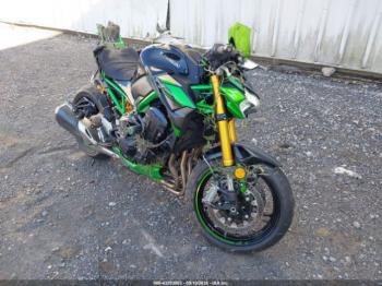  Salvage Kawasaki Zr900