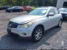INFINITI Ex Journey Image 4