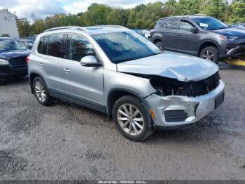  Salvage Volkswagen Tiguan