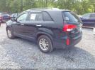 Kia Sorento Lx Image 2