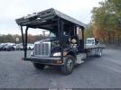Peterbilt 335 Image 13