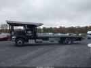 Peterbilt 335 Image 12