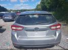 Subaru Impreza 2.0i Image 8