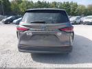 Toyota Sienna Le Image 6