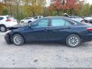Toyota Camry Le Image 10